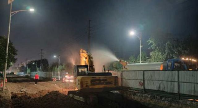 淄中路张台线至孤山玫瑰园段水泥土施工