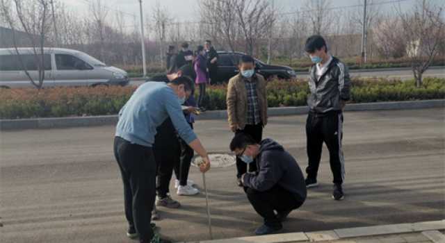 仰望星空，脚踏实地