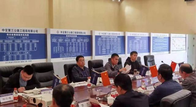 建设管理分公司党委副书记、总经理陈成勇赴日兰巨菏改扩建项目开展调研督导