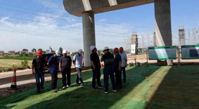 济潍高速项目办、总监办领导对济潍高速项目四合同进行质量、安全综合检查