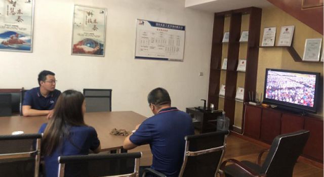 不忘初心、牢记使命、喜迎建党100周年