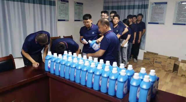 送清凉、送关爱