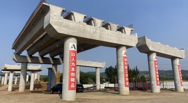 提速“犇”跑，济潍高速四合同桩基施工过半