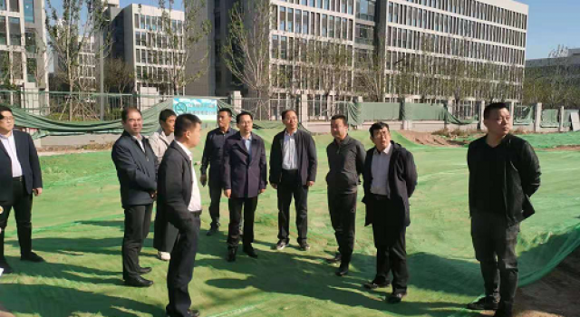 周村区李区长对固玄店南路新建工程检查指导工作