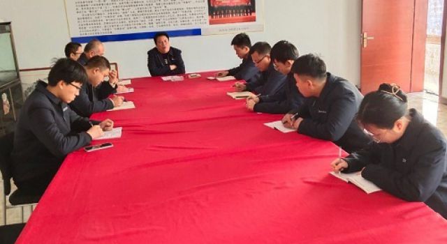 德州市S101济徳线公铁并行路段交通安全设施提升工程总监办召开安全生产，开工第一课