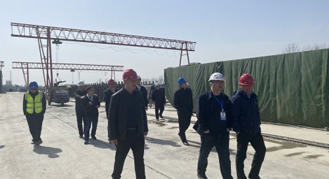 沿黄高速项目董事长、总经理一行莅临观摩安罗项目