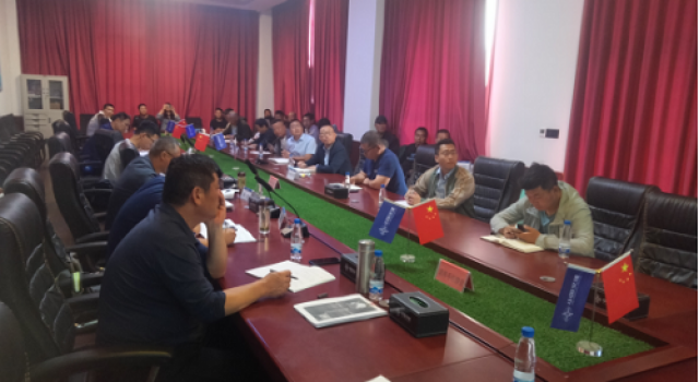 临临高速八标段水泥稳定碎石基层施工总结会