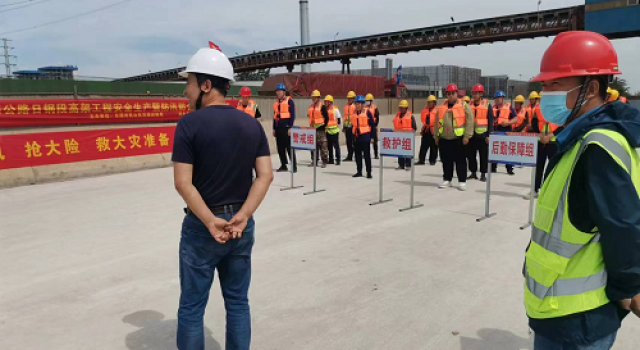日照市南沿海公路高架项目举行防汛应急演练
