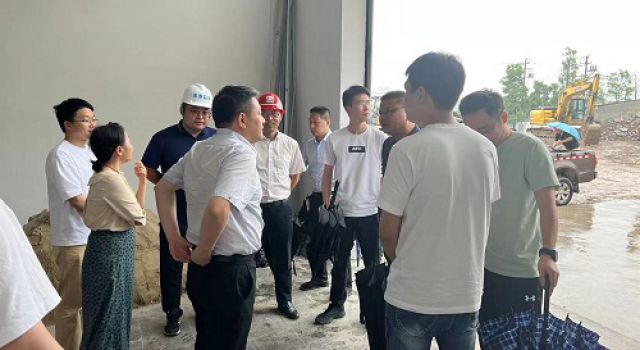 乐清市市委常委、副市长林益正 莅临G104至S325连接线检查指导工作