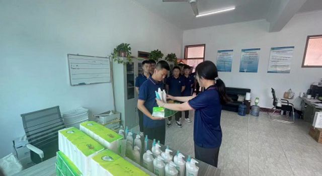 “夏日送清凉，丝丝沁人心”济南大西环项目开展“夏送清凉”活动