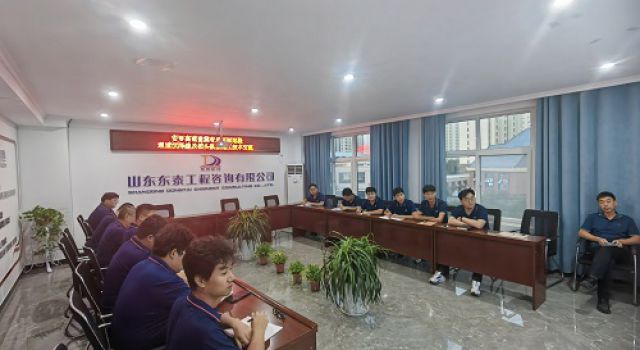 安罗高速第二总监办组织通道沉降缝、桩头破除培训交流会