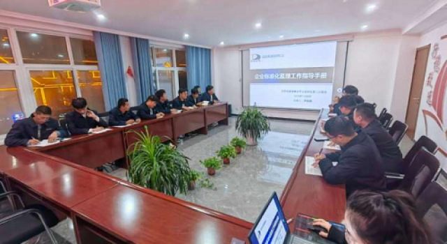 安罗高速第二总监办组织试验检测培训学习